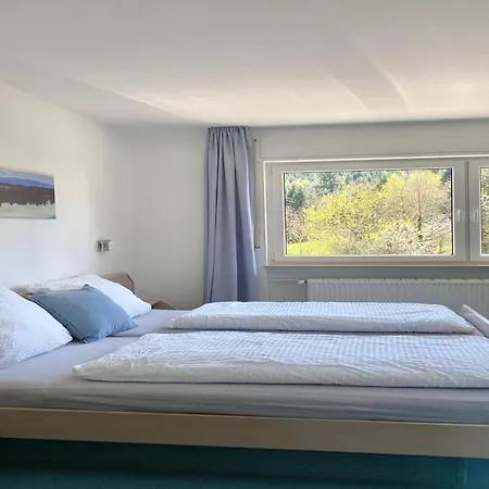 Wanderlust Hotel *